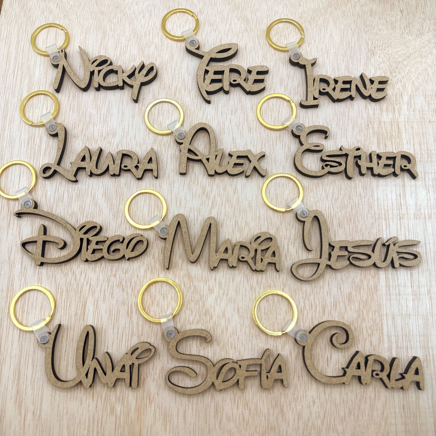 Llaveros de Madera - Modelo V4