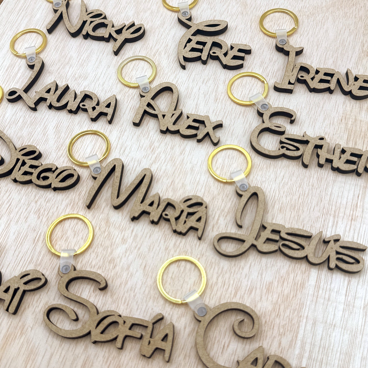 Llaveros de Madera - Modelo V4